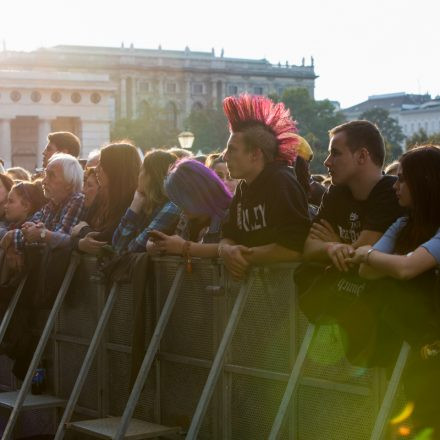 Voices for Refugees @ Heldenplatz // PART I