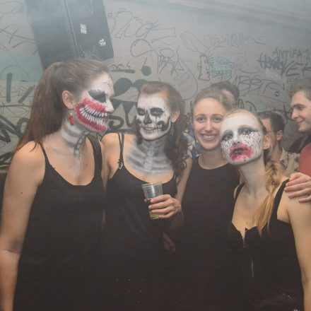 Korruptions Halloween Party