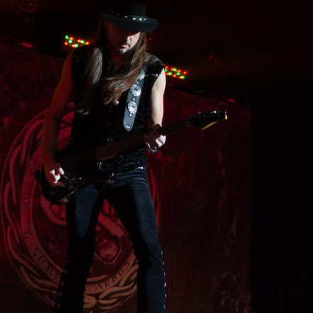 Whitesnake