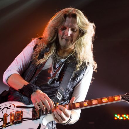 Whitesnake