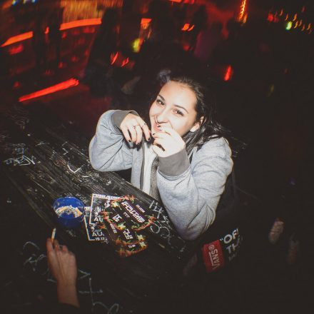 Beat it - Monday Special with Concord Dawn @ Flex