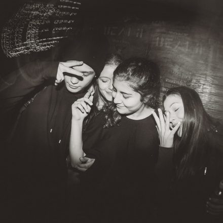 Beat it - Monday Special with Concord Dawn @ Flex
