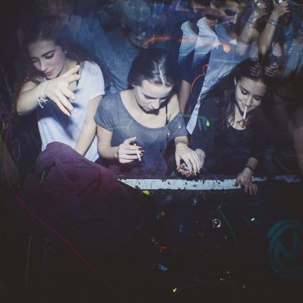 Beat it - Monday Special with Concord Dawn @ Flex
