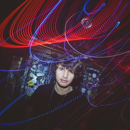 Beat it - Monday Special with Concord Dawn @ Flex