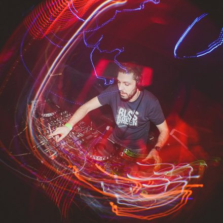 Beat it - Monday Special with Concord Dawn @ Flex