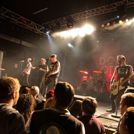 Donots @ Arena