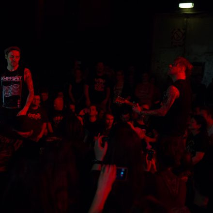 Donots @ Arena