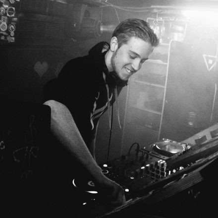 Shenron Sessions @ The Loft