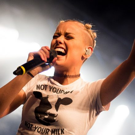 Tonight Alive @ Arena Wien