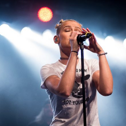 Tonight Alive @ Arena Wien