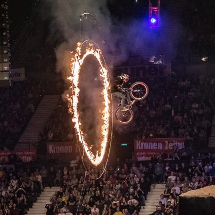 Masters of Dirt 2016 - Premiere @ Wiener Stadthalle