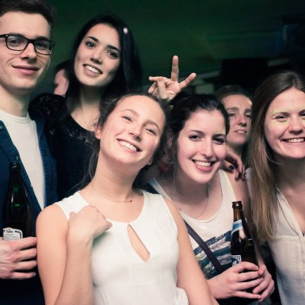 ESN Neon Welcome Party @ The Loft Wien