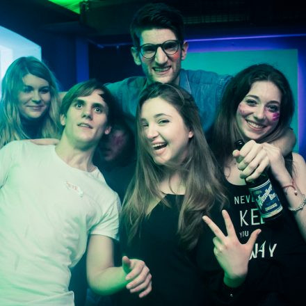 ESN Neon Welcome Party @ The Loft Wien