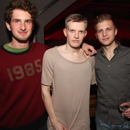 Saunieren statt Studieren in der Unterwelt @ Hades Wien