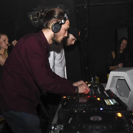 Houseparty Vol. 8 PART 2 @ Birdhouse Wien
