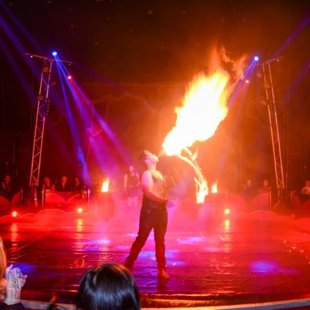 ZIRKUS DES GRAUENS - Viva La Muerte - Premiere @ Donauinselplatz Wien