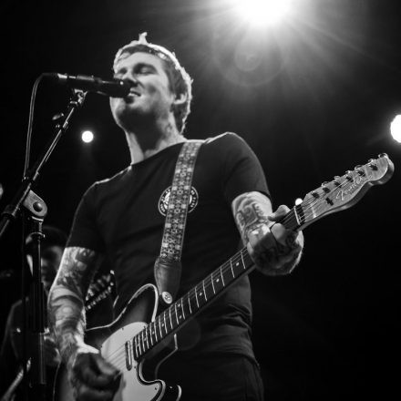 Brian Fallon & the Crowes @ Arena Wien