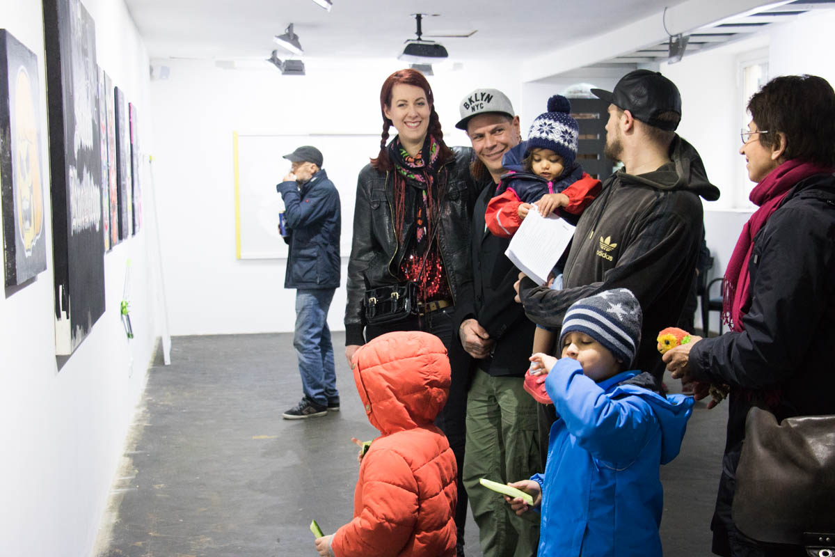 Im Fotoviewer öffnen Big Opening @ Urban Space Gallery Wien