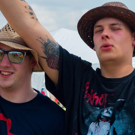 Nova Rock Day 2 [Focus: Grill & Chill]