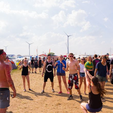 Nova Rock Day 2 [Focus: Grill & Chill]