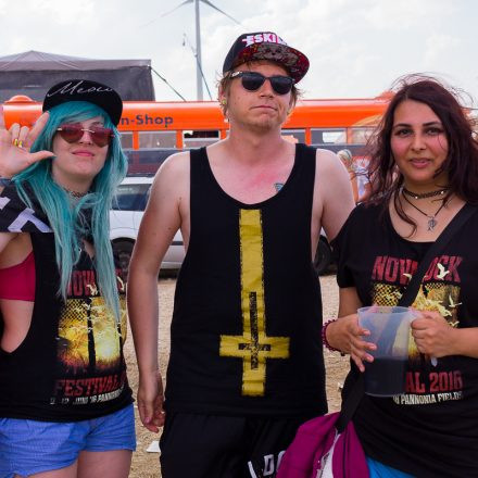 Nova Rock Day 2 [Focus: Grill & Chill]