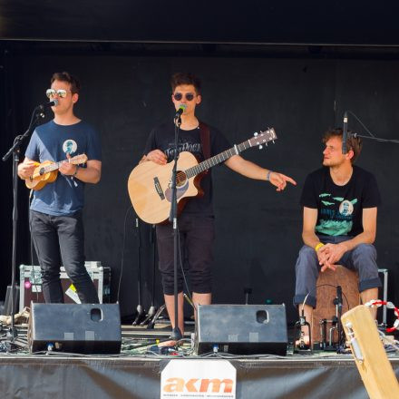 Nova Rock Day 2 [Focus: Grill & Chill]