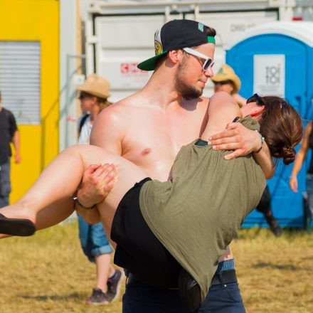 Nova Rock Day 2 [Focus: Grill & Chill]