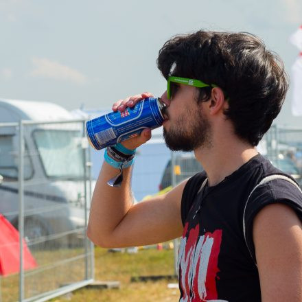 Nova Rock Day 2 [Focus: Grill & Chill]