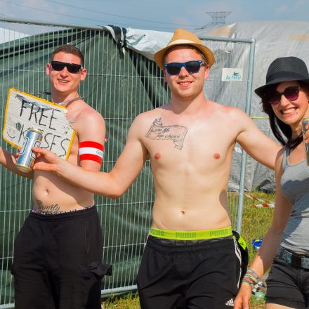 Nova Rock Day 2 [Focus: Grill & Chill]