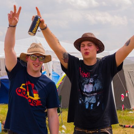 Nova Rock Day 2 [Focus: Grill & Chill]