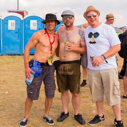 Nova Rock Day 2 [Focus: Grill & Chill]