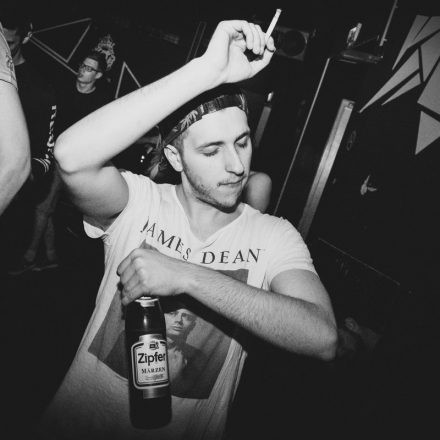 Switch! pres. Lady V-Dubz @ Auslage Wien