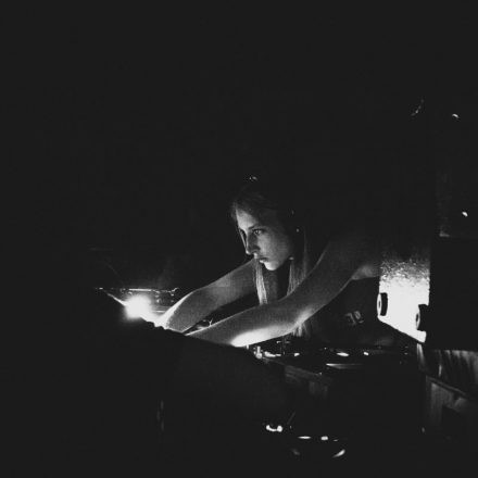 Switch! pres. Lady V-Dubz @ Auslage Wien