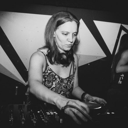 Switch! pres. Lady V-Dubz @ Auslage Wien