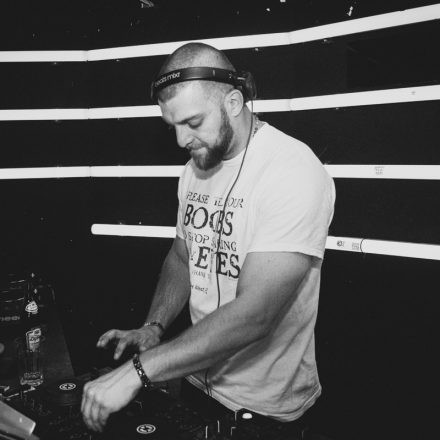 Switch! pres. Lady V-Dubz @ Auslage Wien