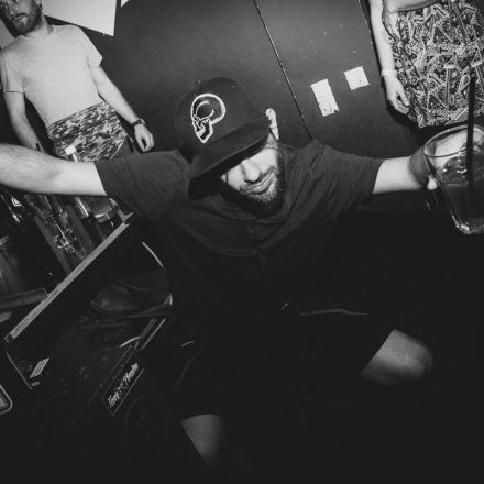 Switch! pres. Lady V-Dubz @ Auslage Wien