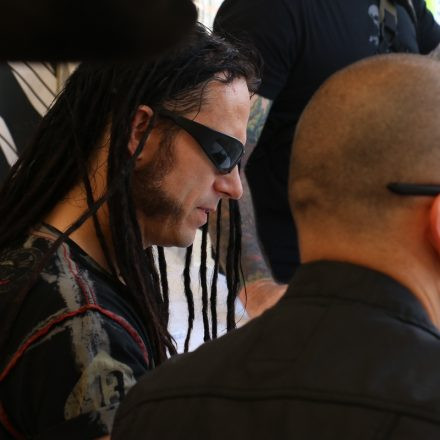 Nova Rock Day 2 [Focus: Autogrammzelt]