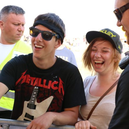 Nova Rock Day 2 [Focus: Autogrammzelt]