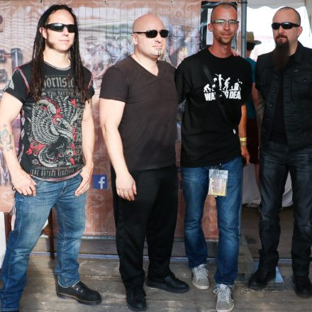 Nova Rock Day 2 [Focus: Autogrammzelt]