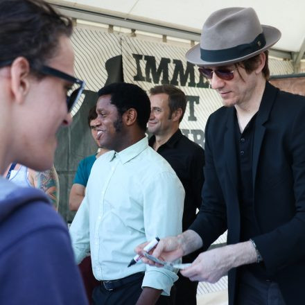 Nova Rock Day 2 [Focus: Autogrammzelt]