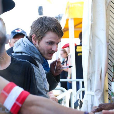 Nova Rock Day 2 [Focus: Autogrammzelt]