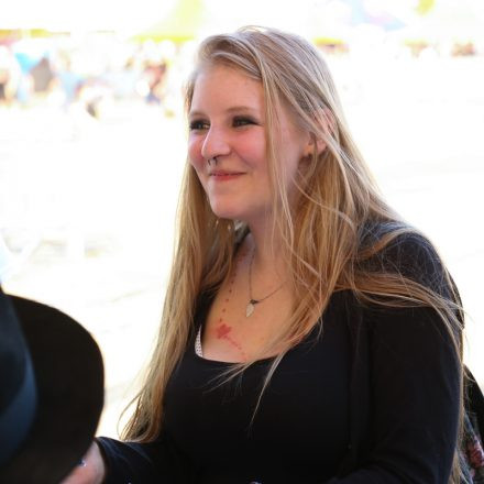 Nova Rock Day 2 [Focus: Autogrammzelt]