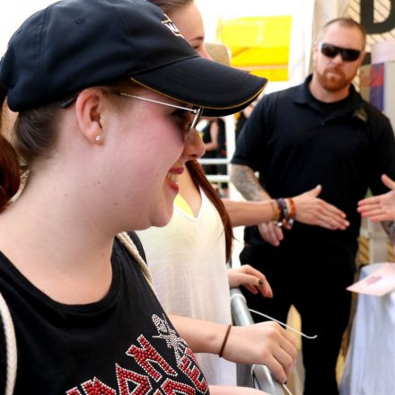 Nova Rock Day 2 [Focus: Autogrammzelt]