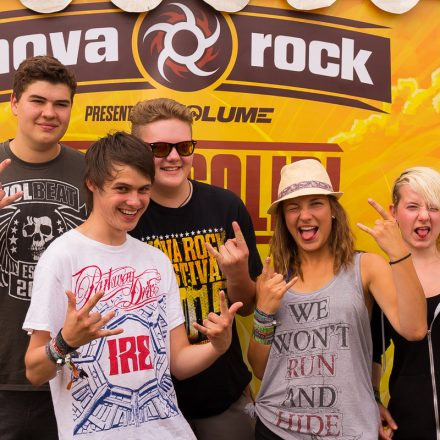 Nova Rock Day 3 [Focus: Win & Chill]