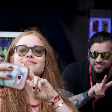 Nova Rock Autogrammzelt powered by Red Bull MOBILE @ Pannonia Fields