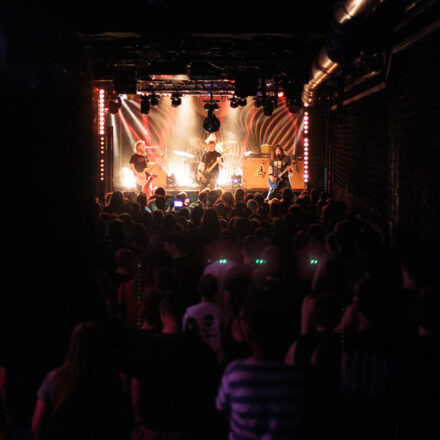 Red Fang, Mothers of the Land @ Flex Wien