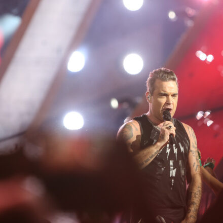 Robbie Williams - The Heavy Entertainment Show @ Happelstadion Wien