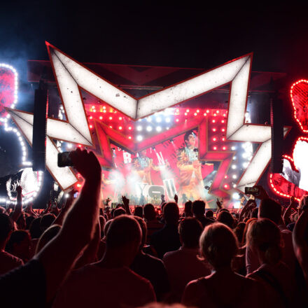 Robbie Williams - The Heavy Entertainment Show @ Happelstadion Wien