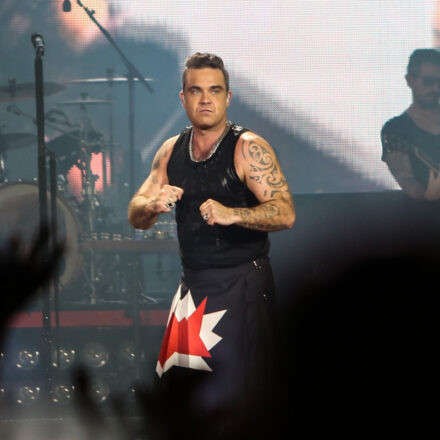 Robbie Williams - The Heavy Entertainment Show @ Happelstadion Wien