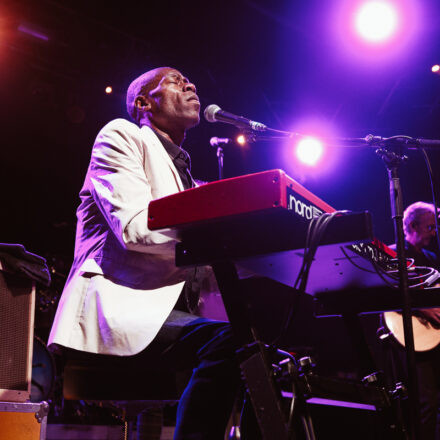 Mike + The Mechanics